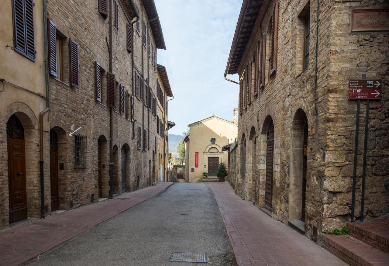 Corte Dei Guelfi San Gimignano Bagian luar foto